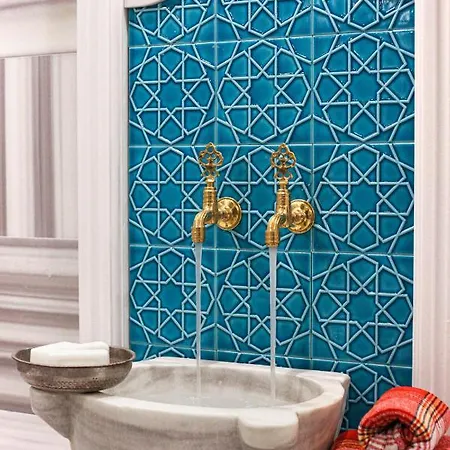 Great Fortune Design & 4*