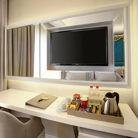 Hotel Great Fortune Design & 4*