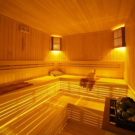 Hotel Great Fortune Design &