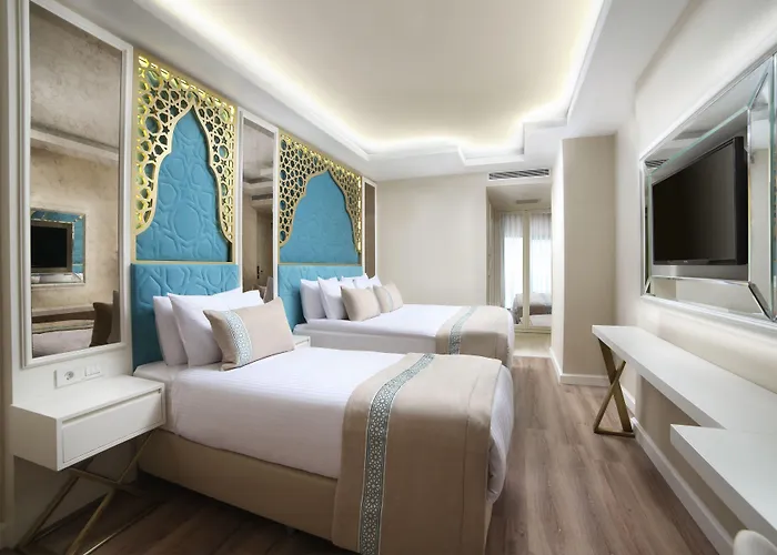 호텔 Great Fortune Design & 4*