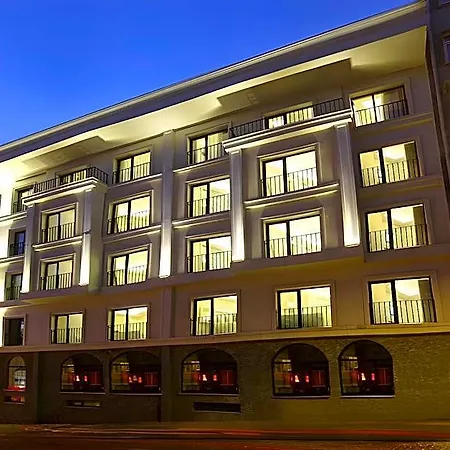 Hotel Great Fortune Design & 4*
