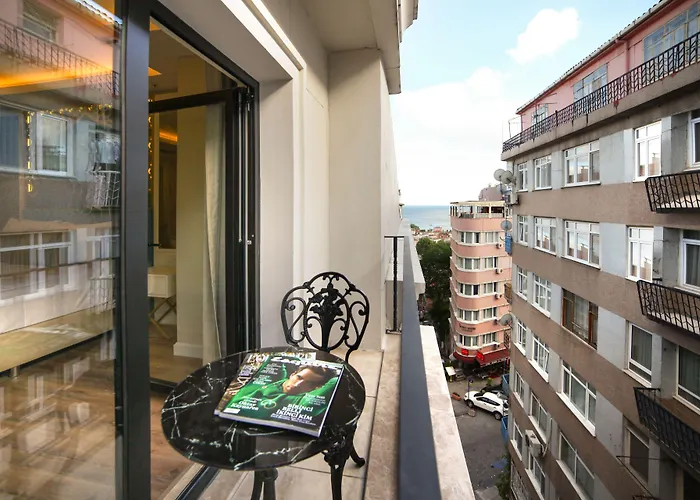 Отель Great Fortune Design & 4*